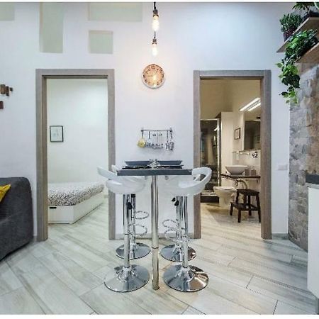 A Casa Di Marilu Apartment Naples Luaran gambar
